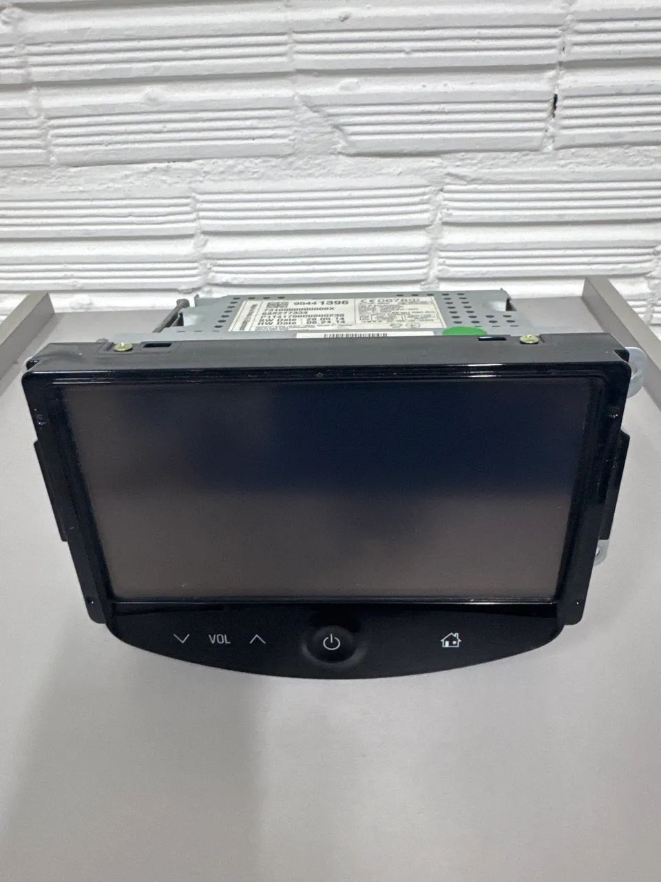 Vendo multimídia tracker 2015 + moldura original 