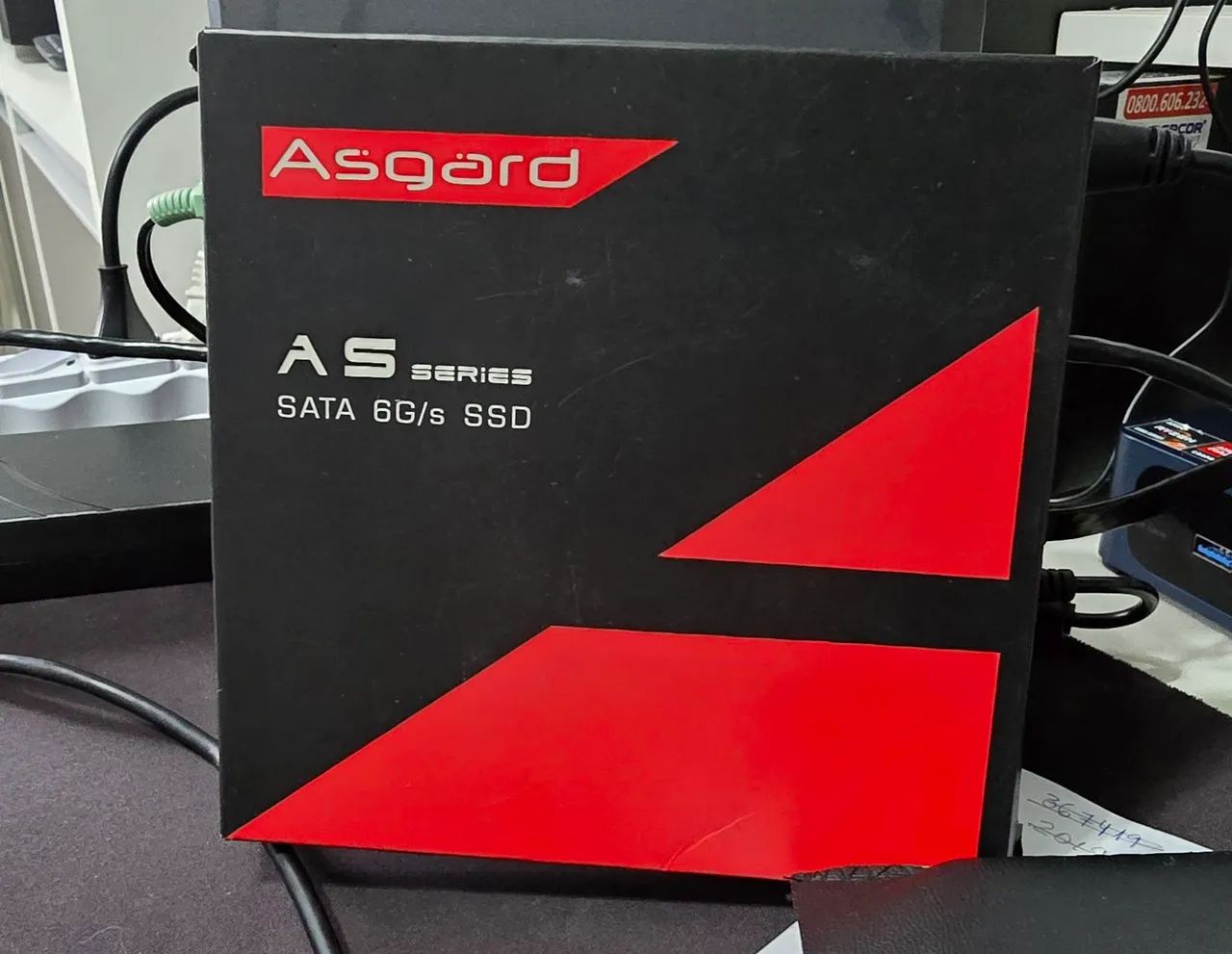 SSD SATA3 4Teras usado ótimo estado.