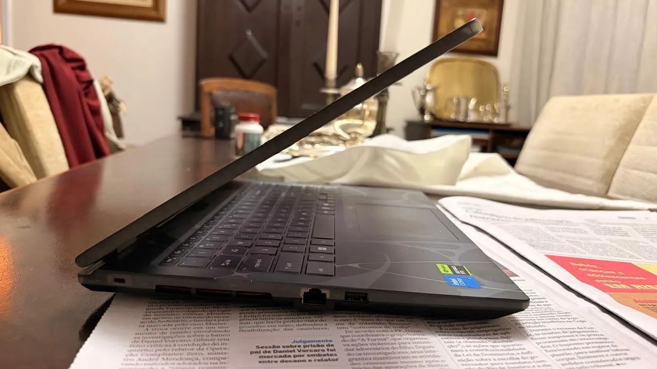 Notebook Msi Rtx 5070  - Foto 5