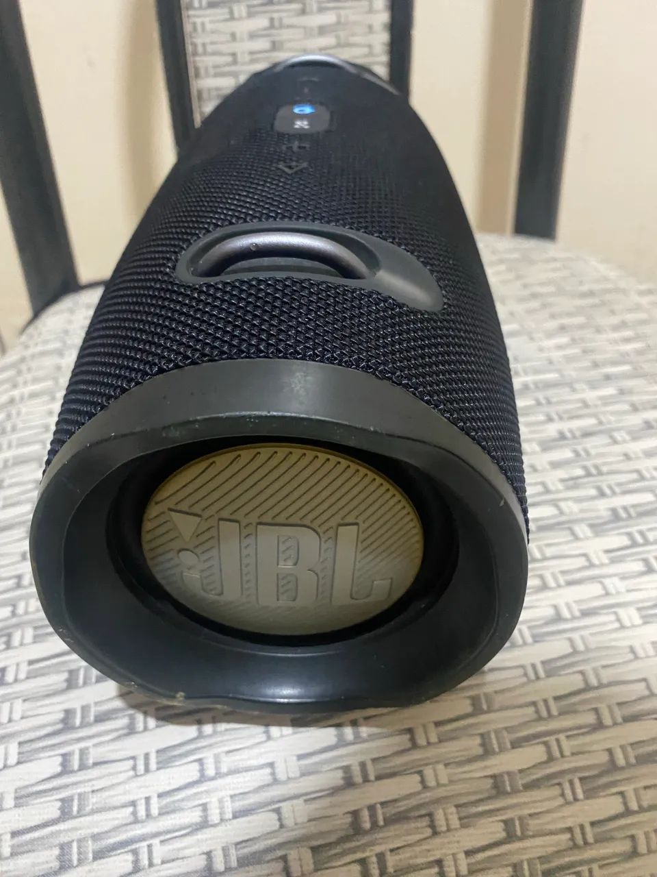 JBL 