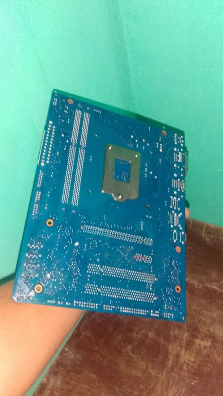 Placa mãe h81 (com defeito)  - Foto 2