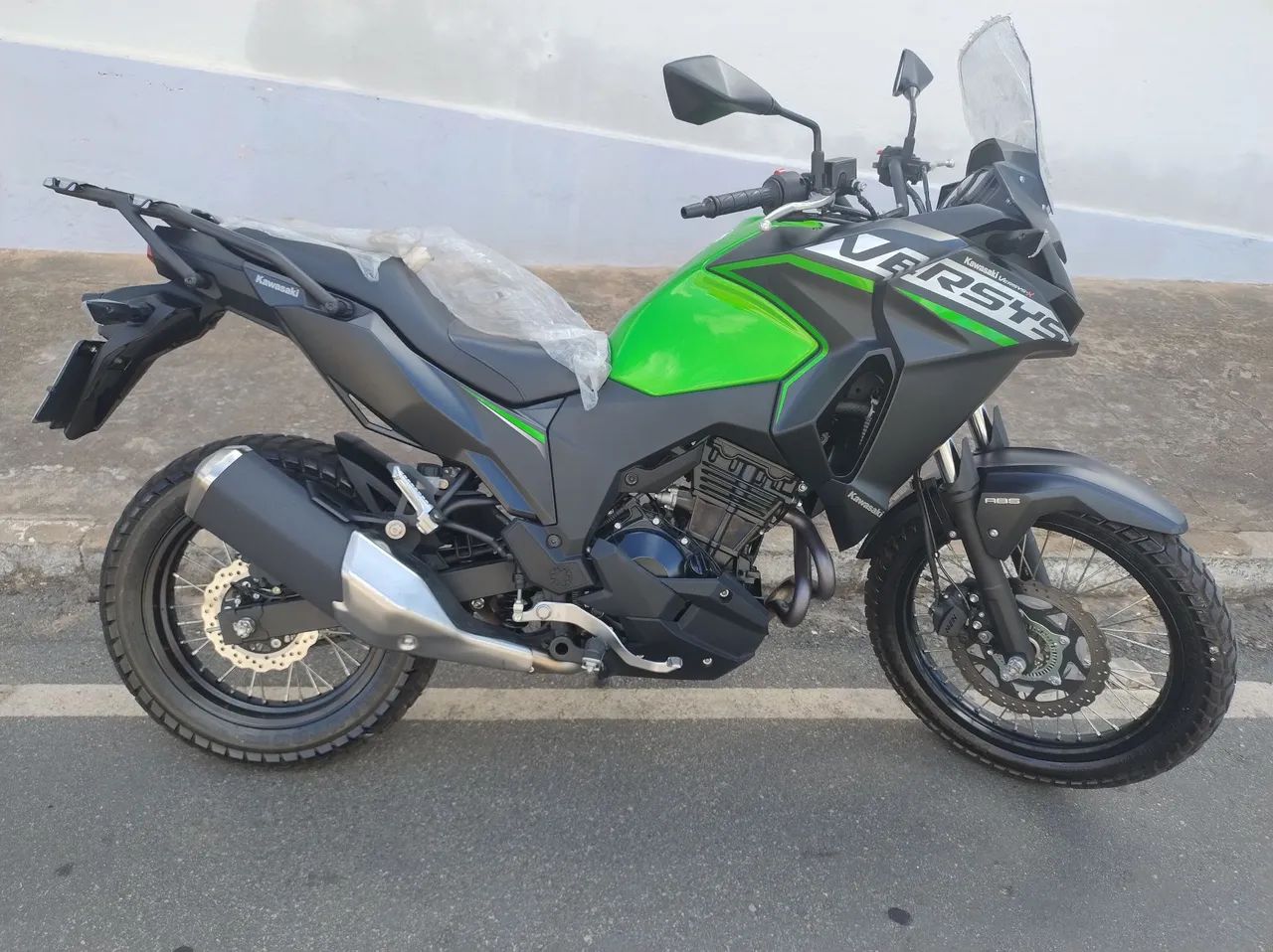 Versys 300 X  - Foto 3