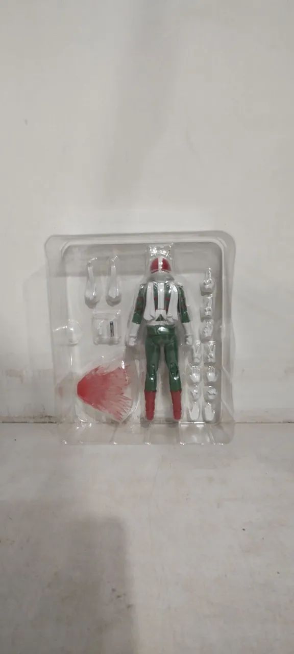 SH Figuarts Kamen Rider V3 - Foto 3