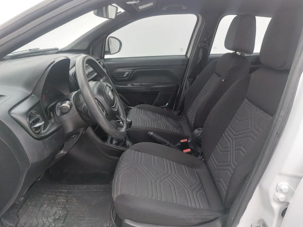 Fiat Strada Freedom 1.3 Flex 8V CD, foto 16 de 18