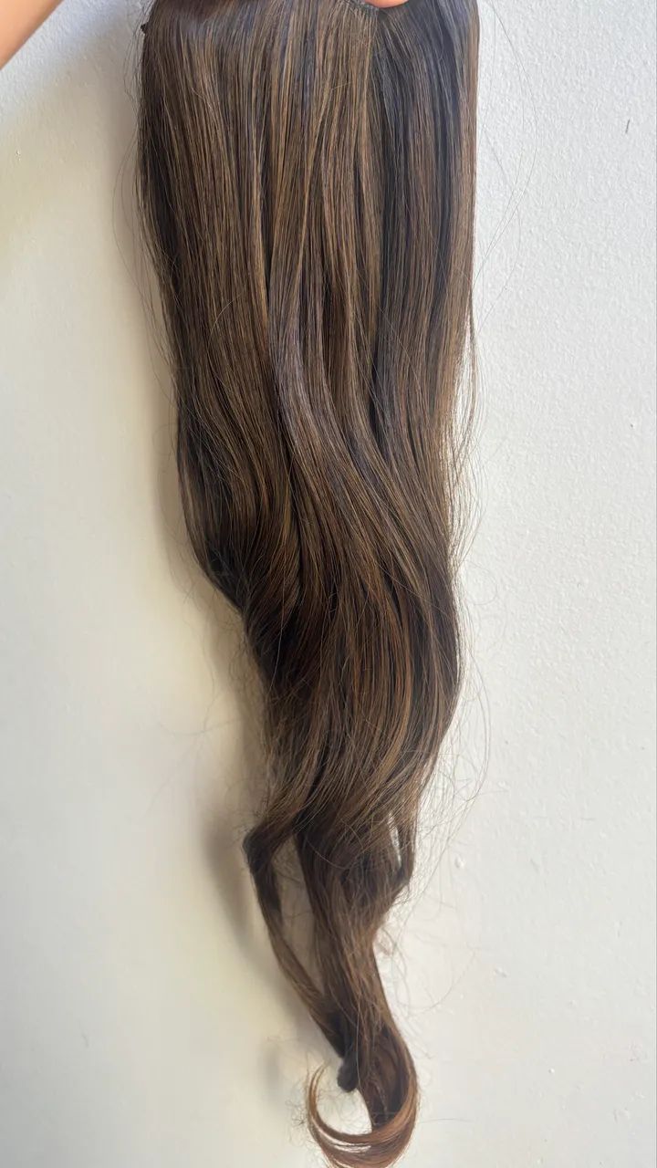 Cabelo orgânico Tic Tac Moreno iluminado 