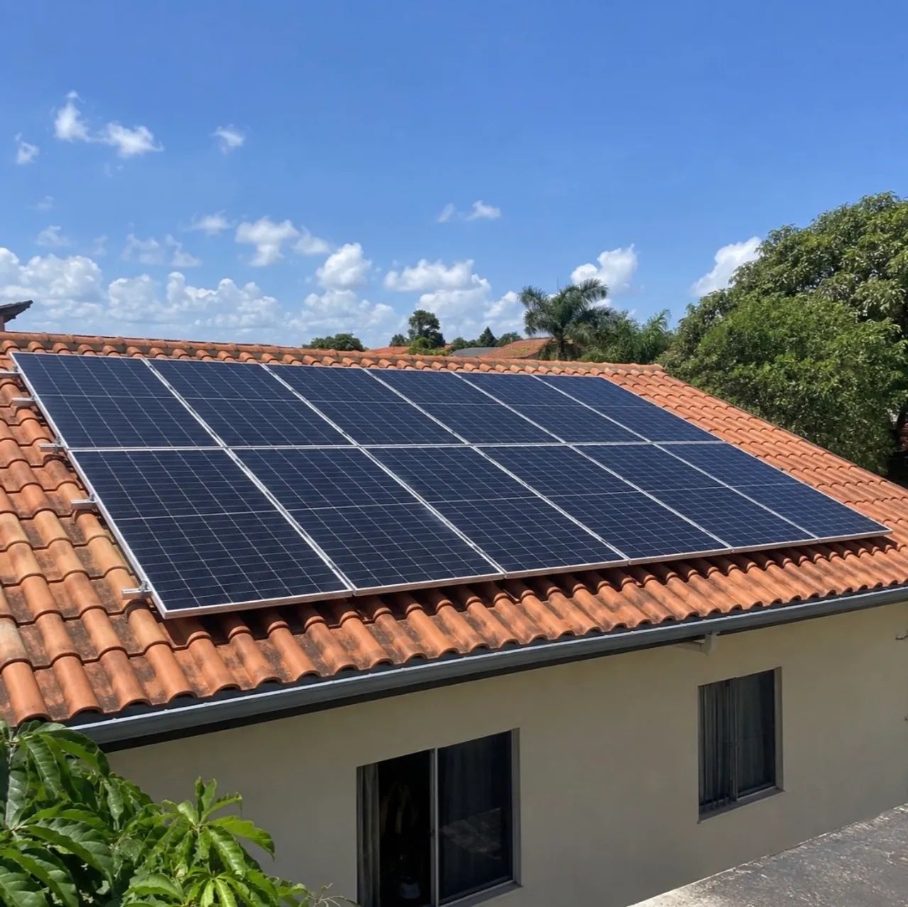 Placa Solar 575W - Foto 2