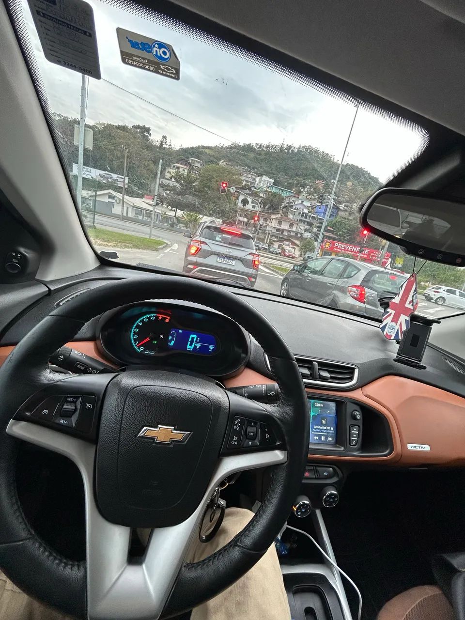 Chevrolet Onix Activ 1.4 8V Flex Aut. 4P 2018 - Foto 5