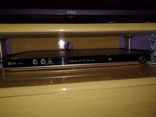 Aparelho de DVD LG modelo DZ9941N