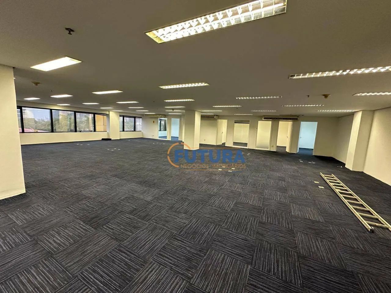 Sala comercial com 383M2 no Brasilia Shopping, Asa Norte