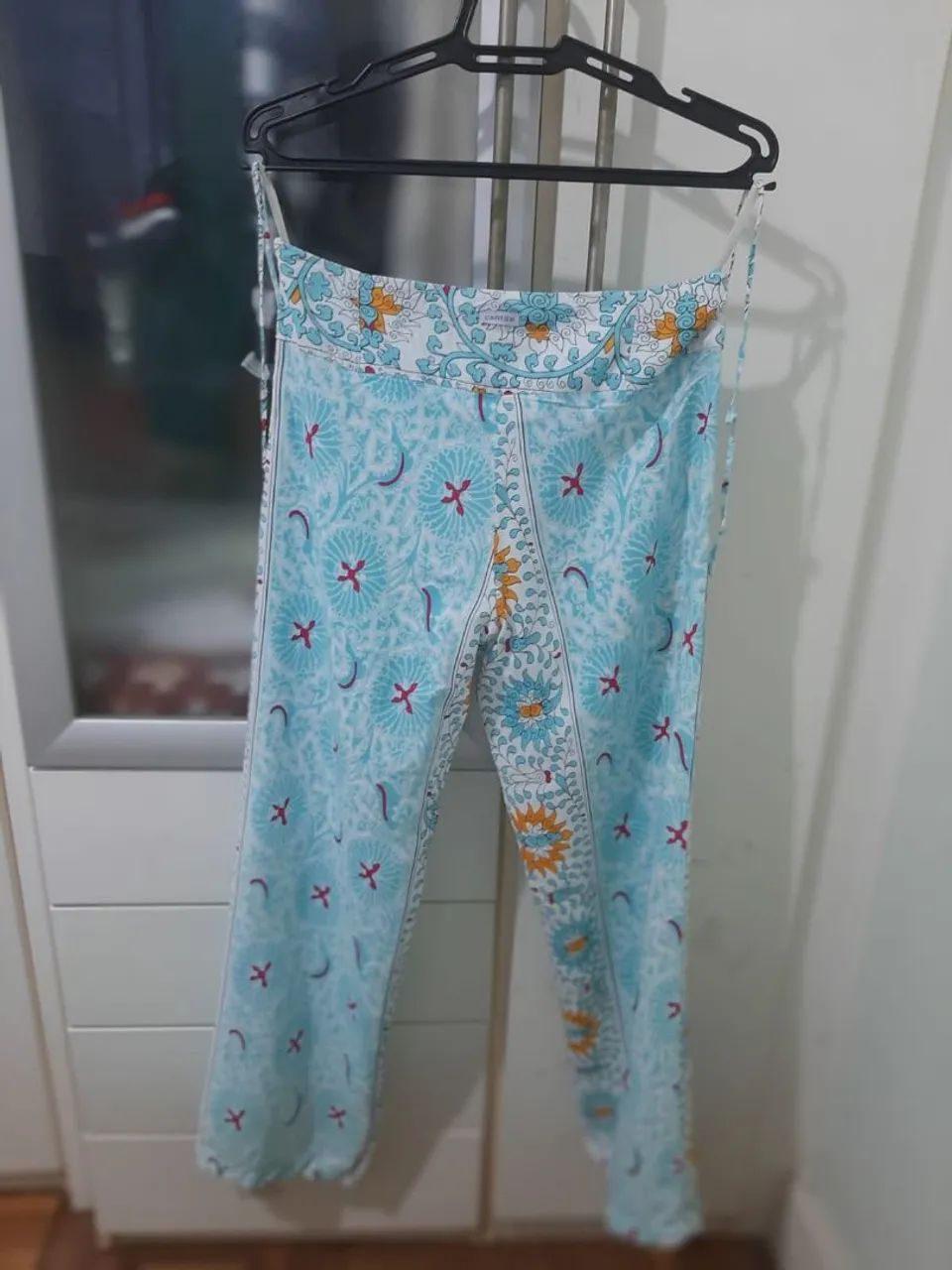 Calça CANTÃO  Viscose  Tamanho P. - Foto 2