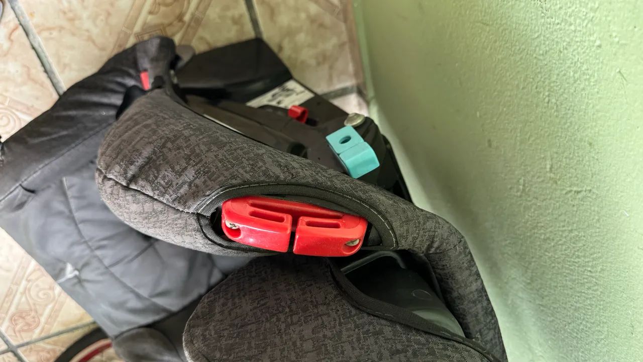Cadeira  para auto cadeirinha de carro Burigotto Matrix Evolution pret - Foto 2