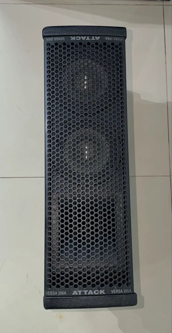 LINE ARRAY ATTACK VERSA 206A - KIT COM 4 CAIXAS ATIVAS