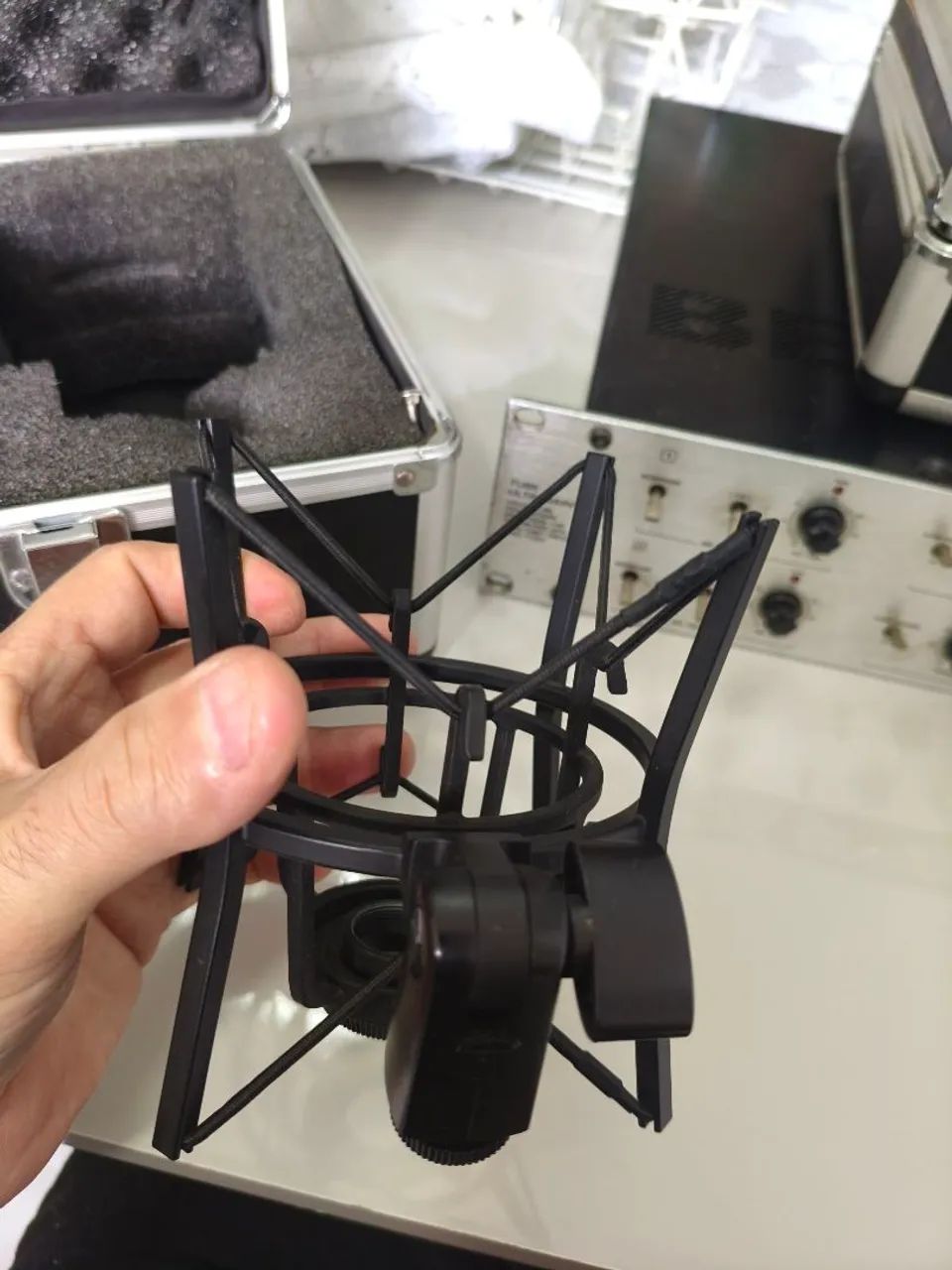 Microfone akg p420 - Foto 5