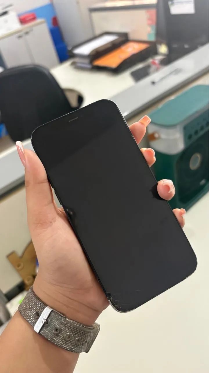 iPhone 12