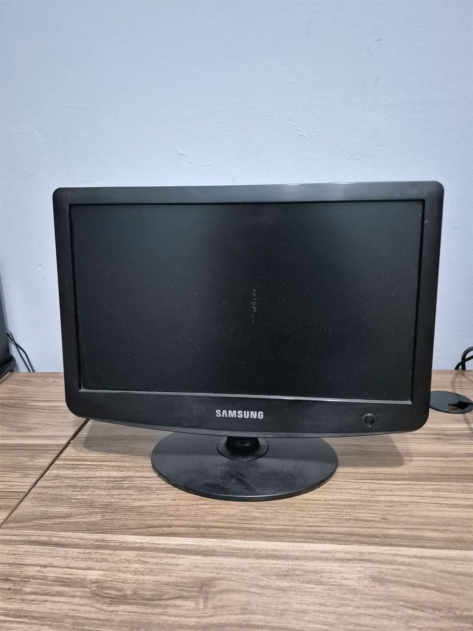 Monitor Lcd 15.6 Samsung - 632NW Widescreen