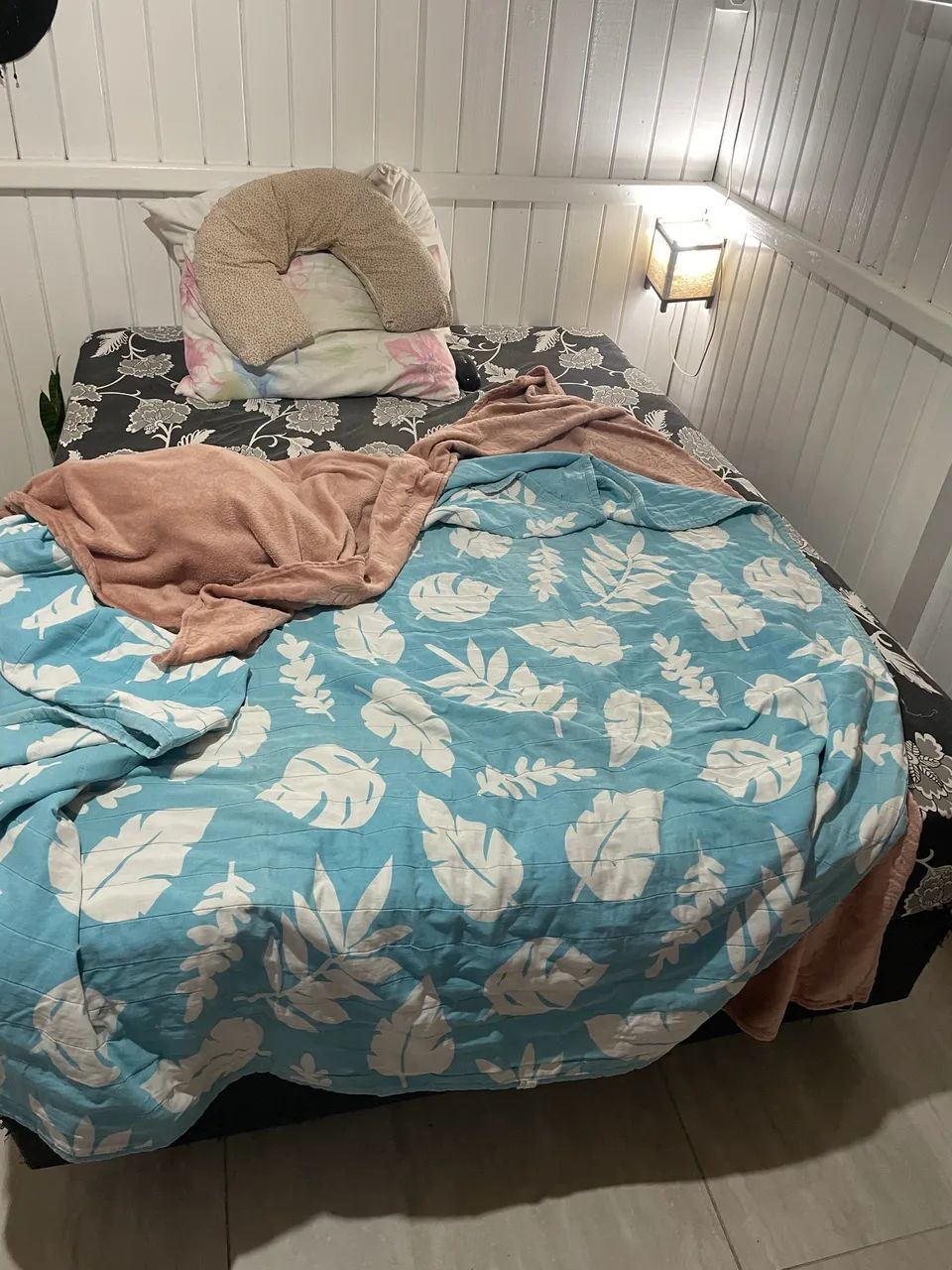 Cama box