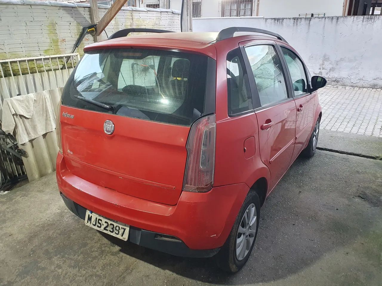 Fiat Idea Essence Dualogic 1.6 Flex 16V 5P 2013