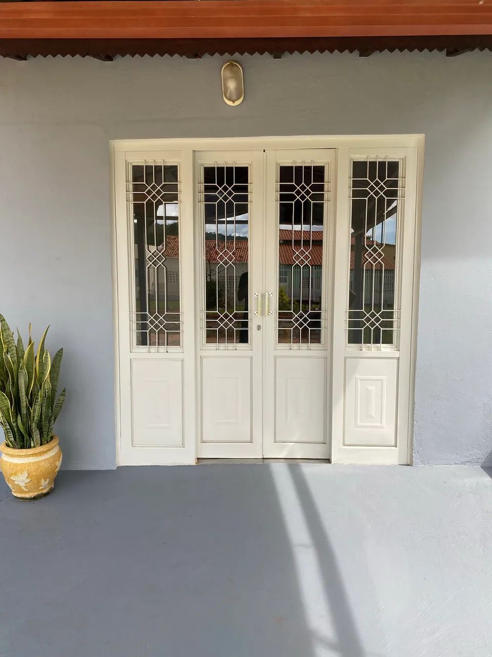 Alugo Casa de 2 Quartos em Sobradinho