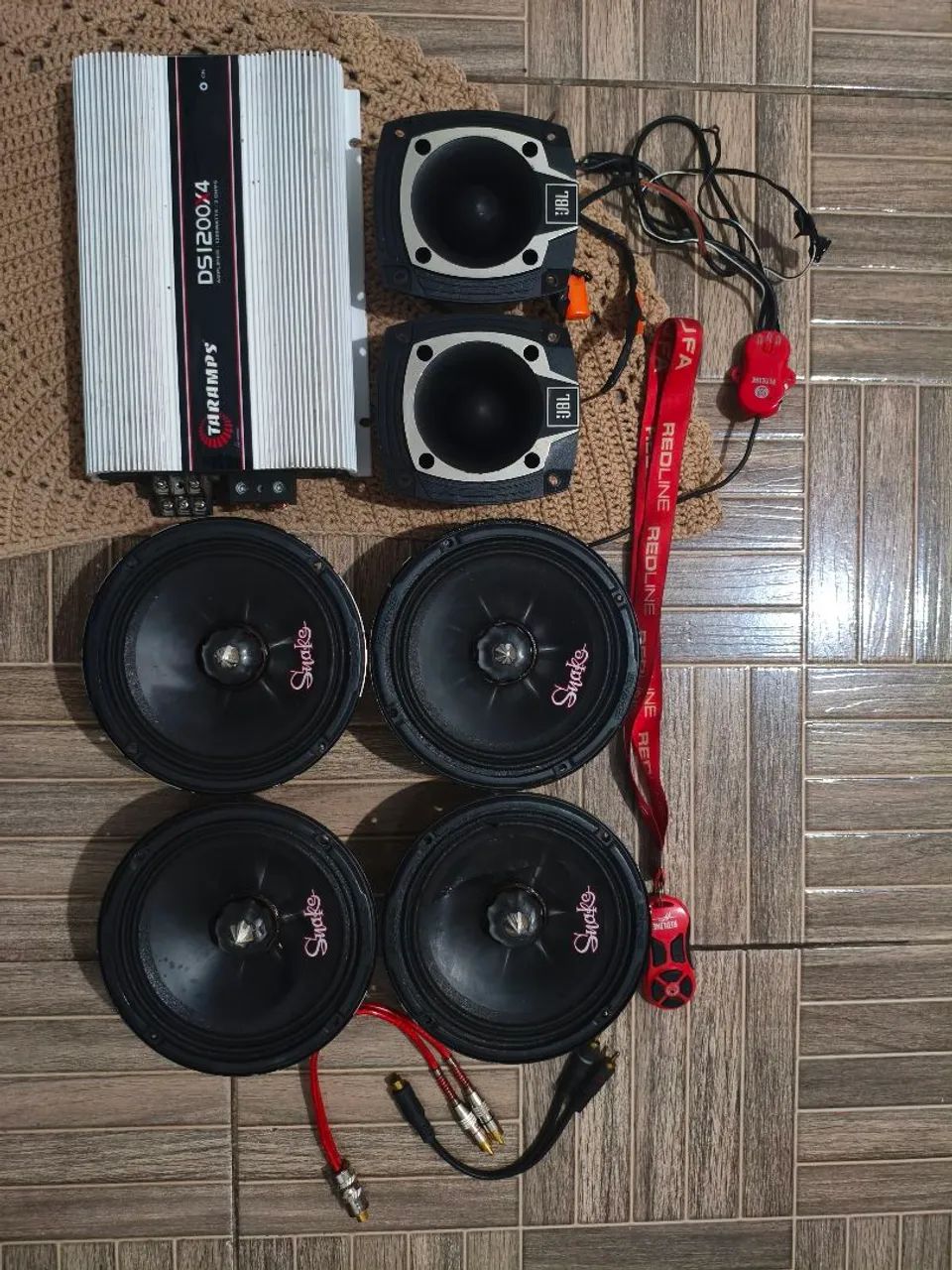 Vendo som automotivo 