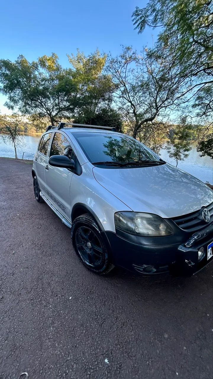 Volkswagen Crossfox CROSSFOX 1.6 Mi Total Flex 8V 5p 2005