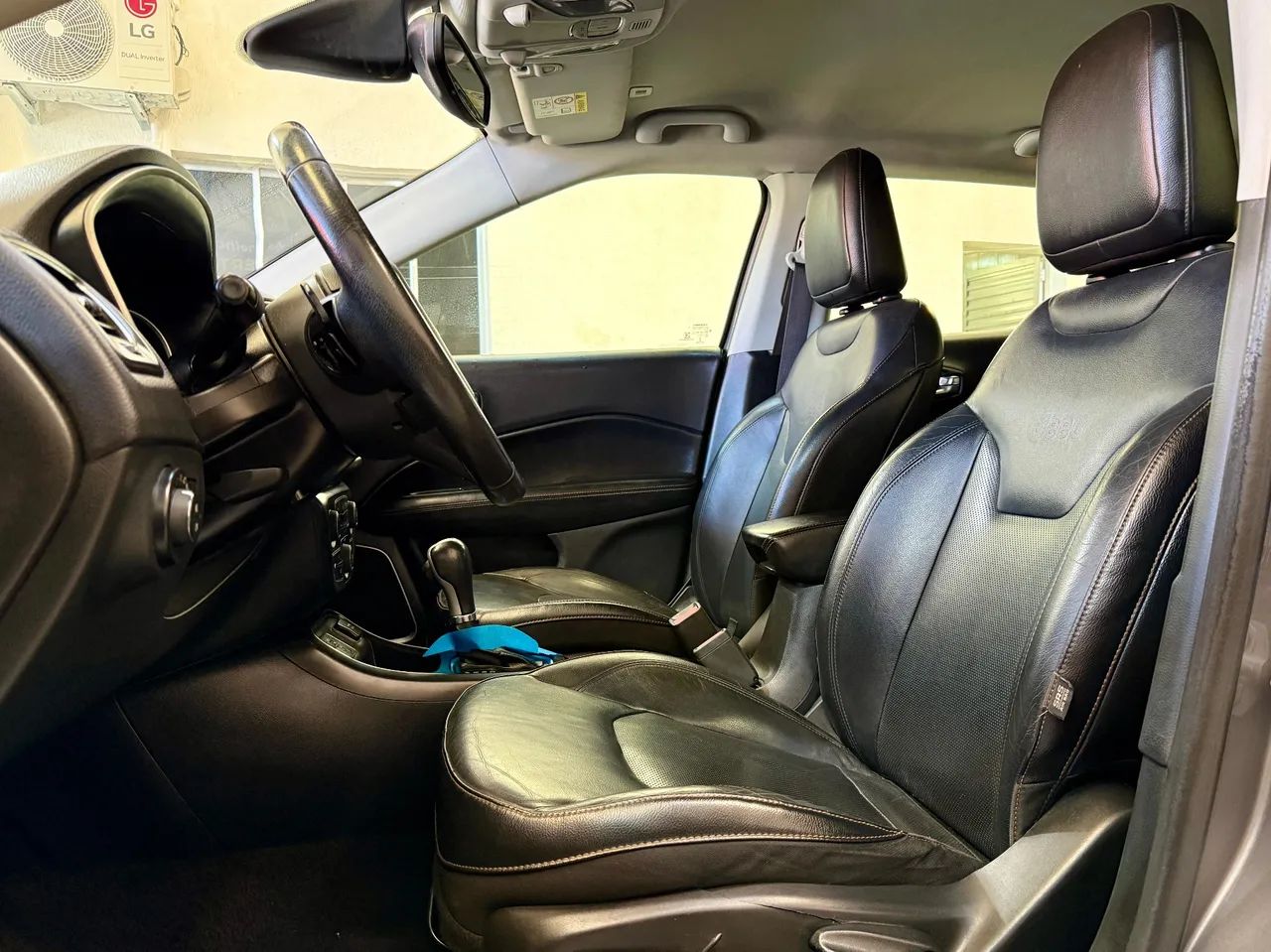 Jeep Compass Longitude 2.0 4X2 Flex 16V Aut. 2017 - Foto 4