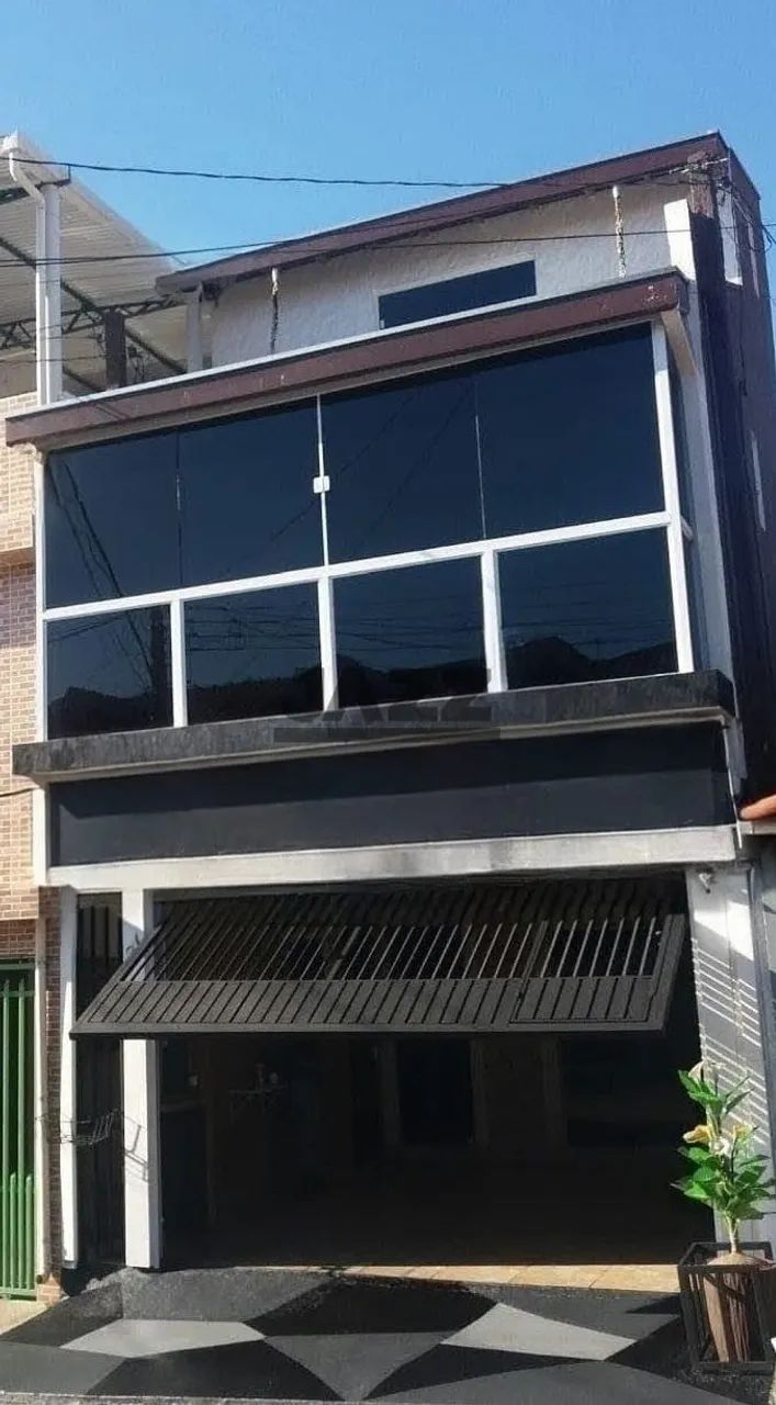 Sobrado com 5 dormitórios e 2 suítes à venda no Jardim Cruzeiro do Sul, São José dos
