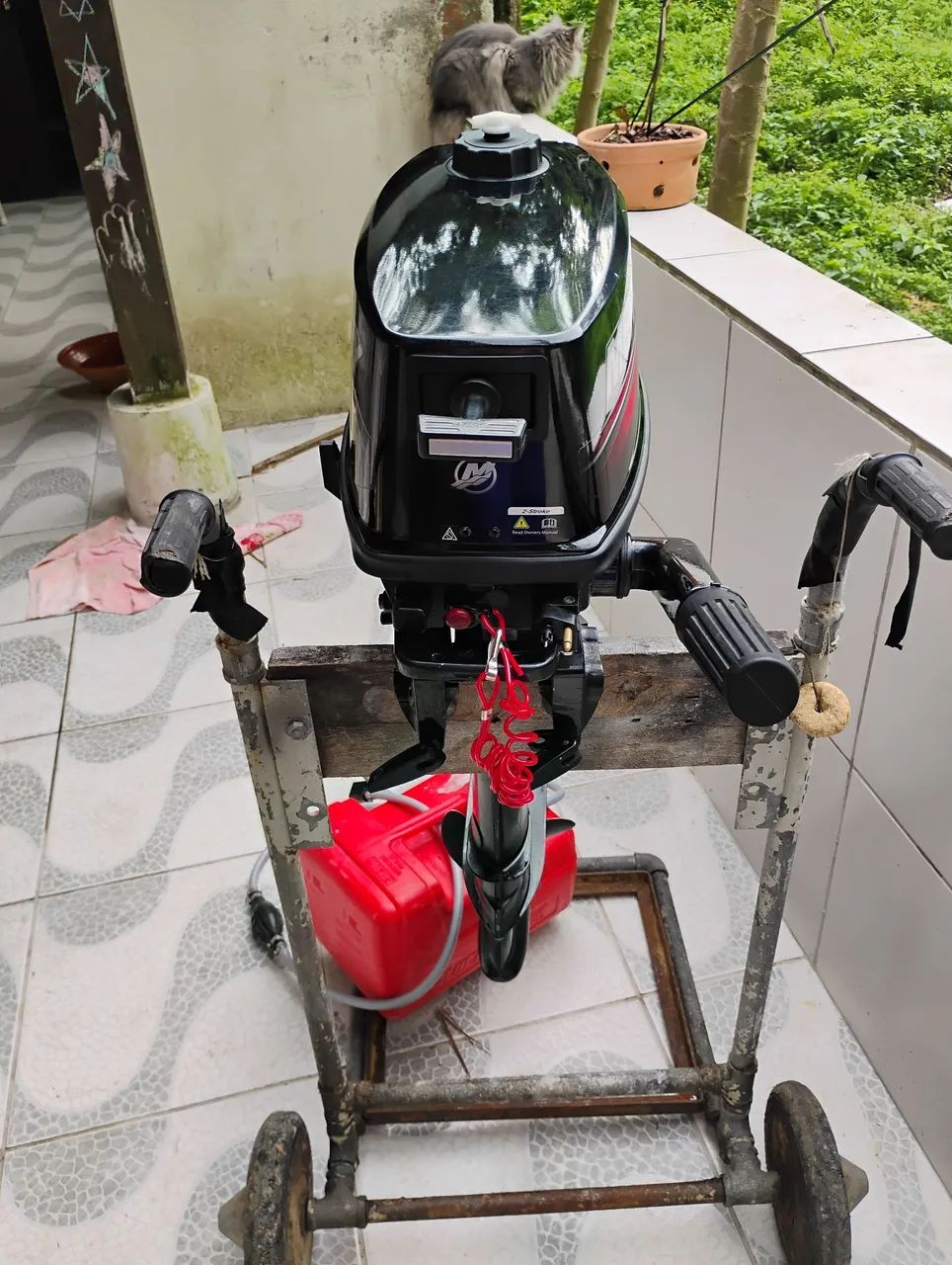 Vendo motor de popa Mercury 5HP - Foto 2