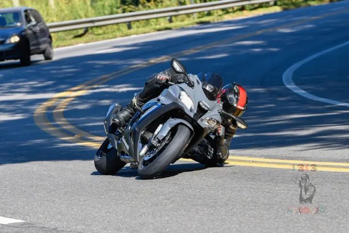 Kawasaki zx10  - Foto 2