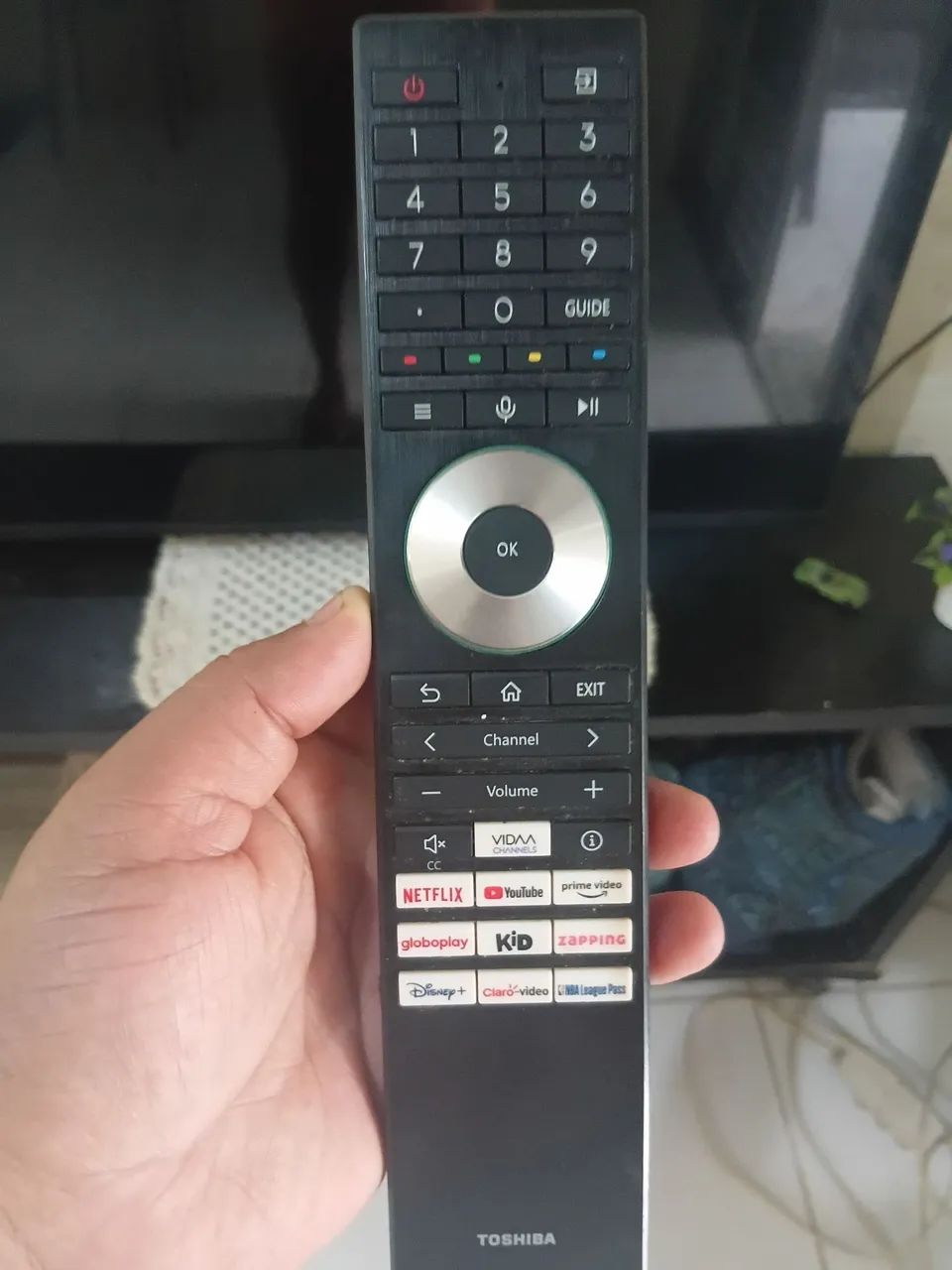 Vendo TV toschiba smart  - Foto 3