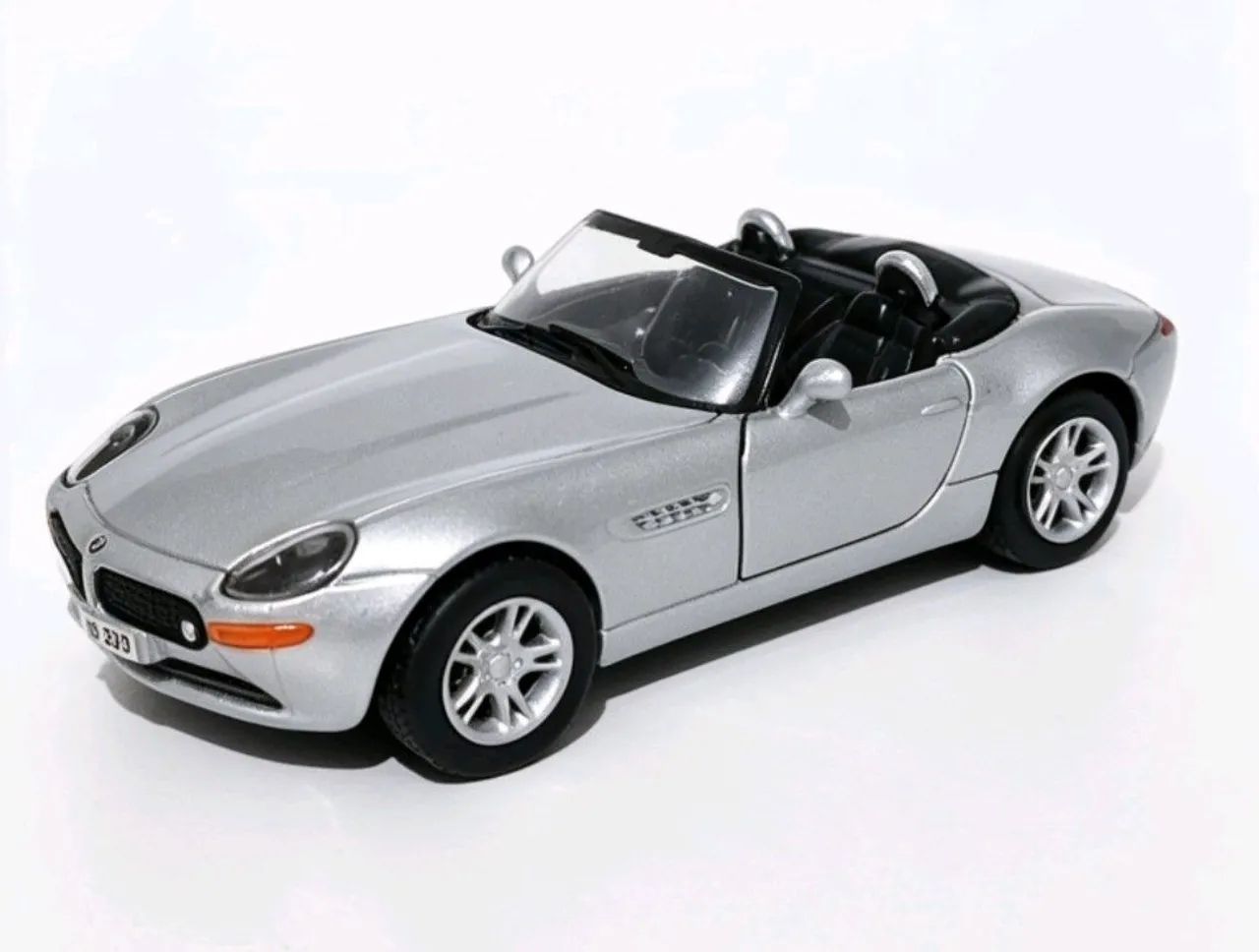 Miniatura BMW Z8 1:36 - Foto 2