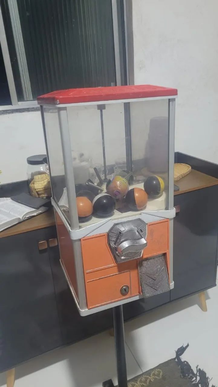 Máquina de bolinha brinquedo 