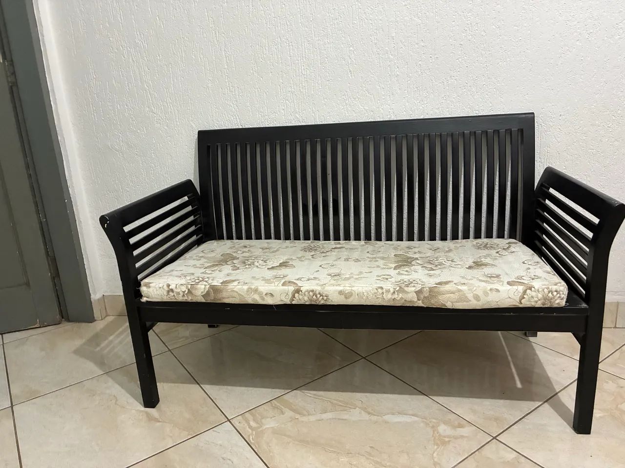 Banco de madeira maciça436600711949199362