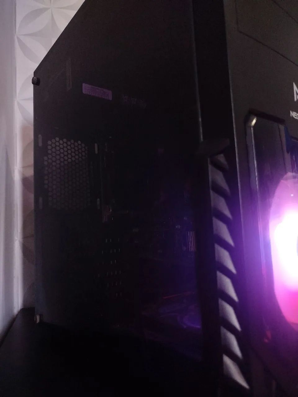 Gabinete Gamer Neologic  - Foto 2