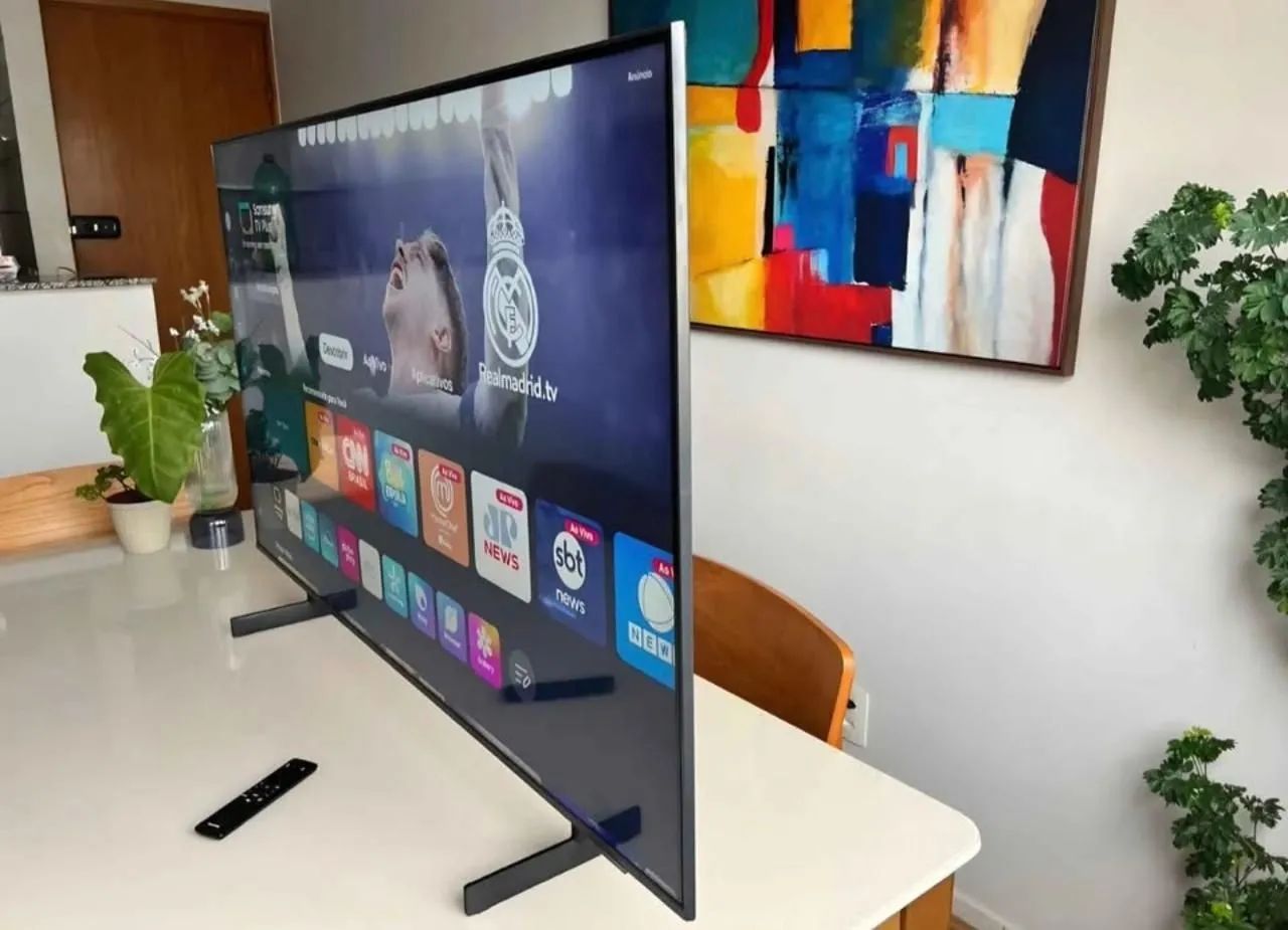 Tv smart 50 samsung 3 mes de uso - Foto 2