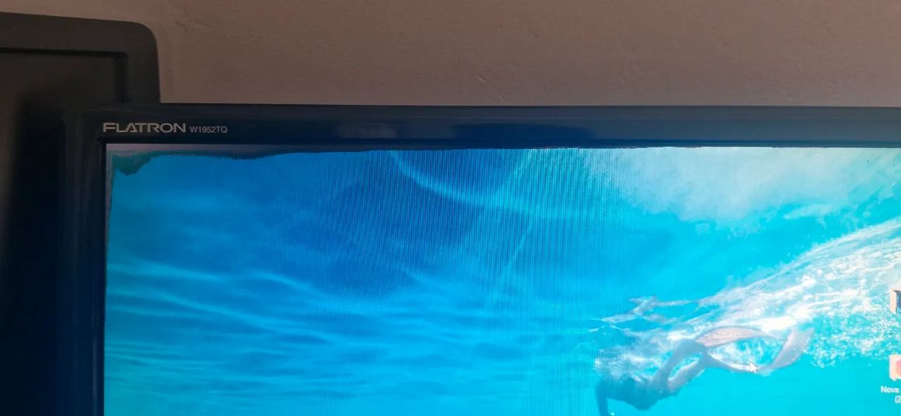 Monitor LG Flatron W1952TQ com detalhes - Foto 4