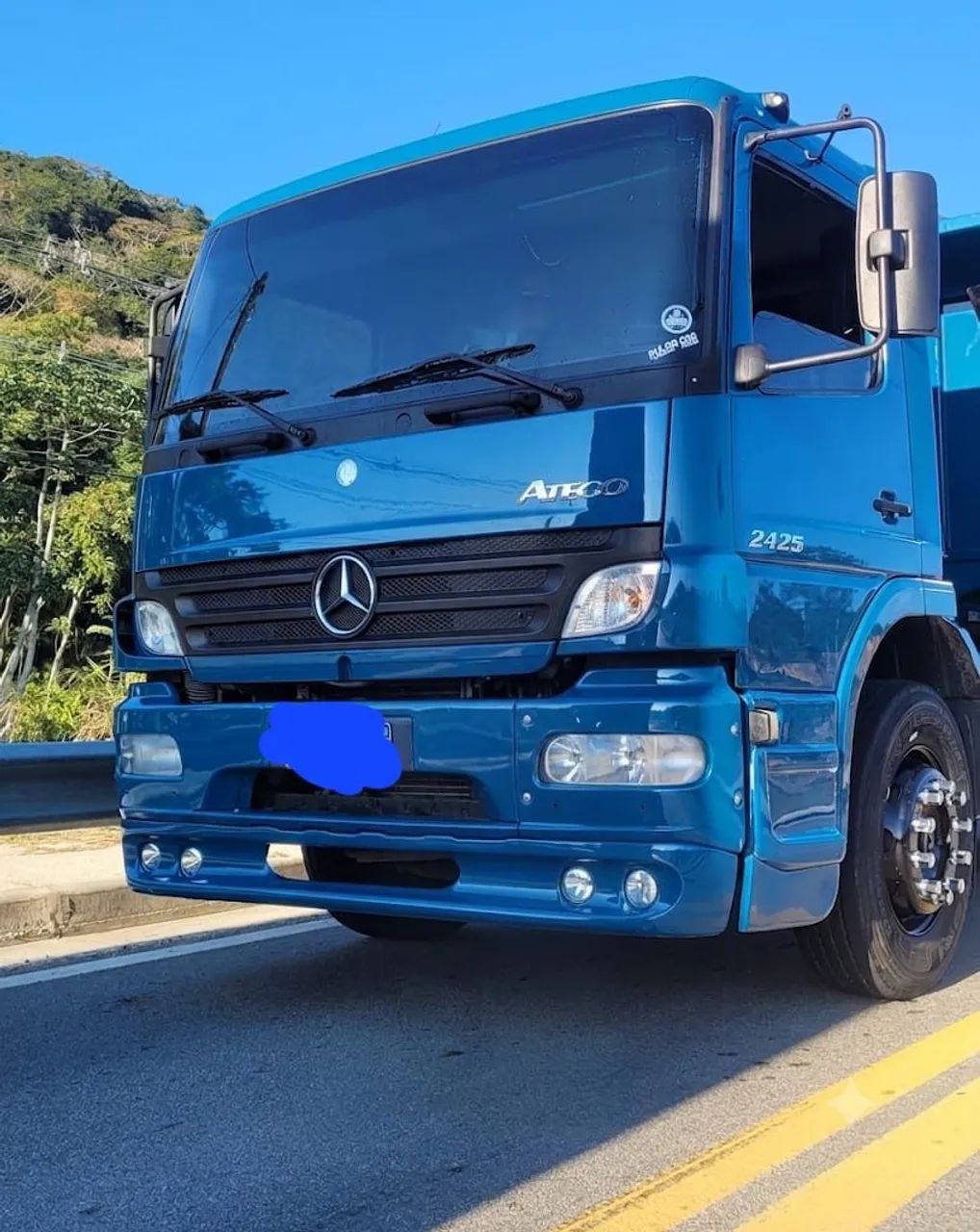 Mercedes atego 2425 