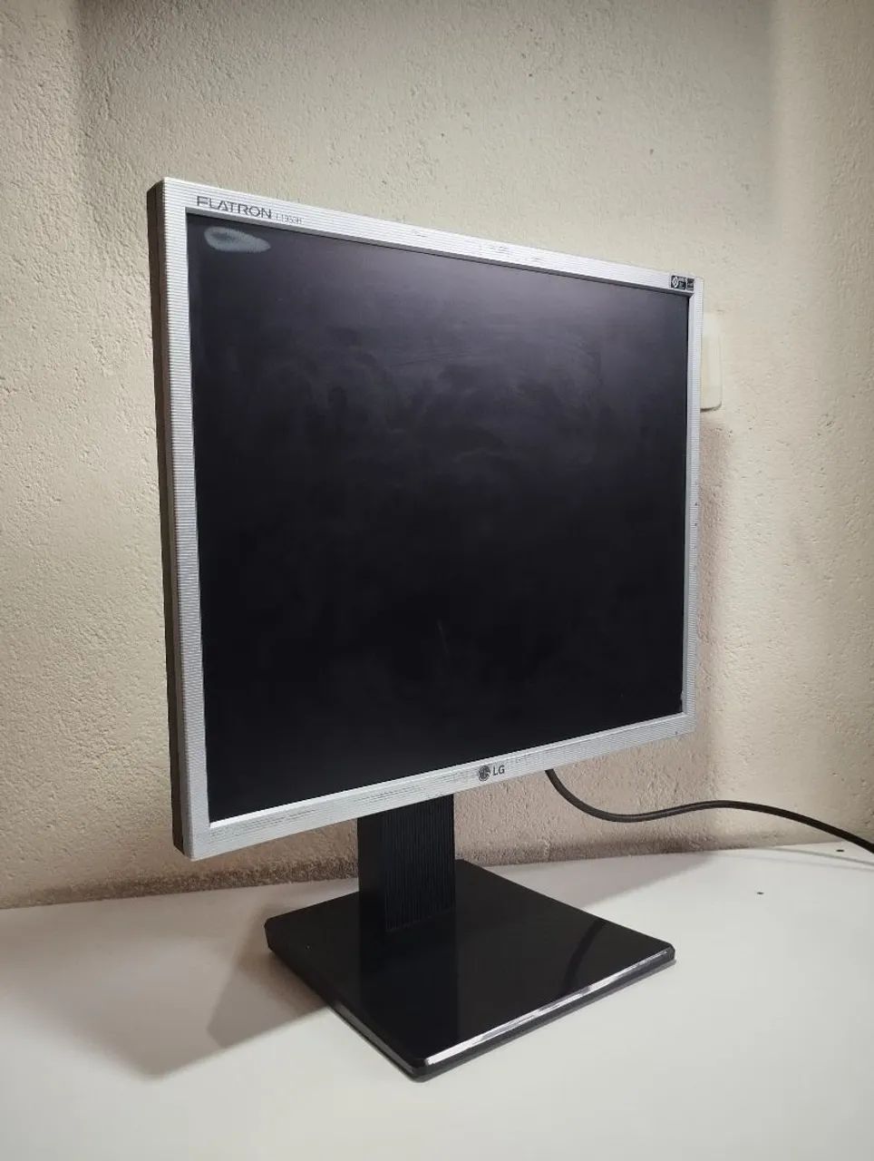 Monitor  - Foto 2