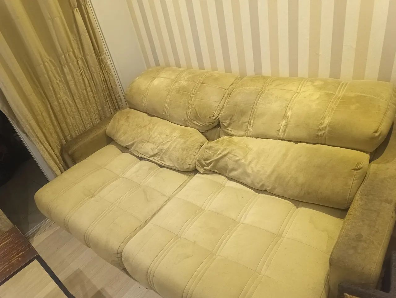 Sofa Retrátil 220x160