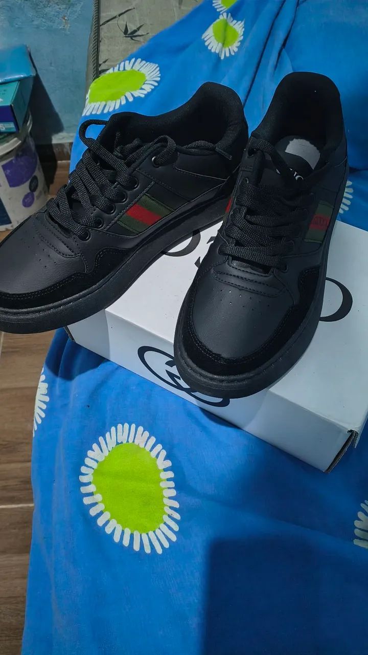 Tênis Gucci 41/42 - Foto 2