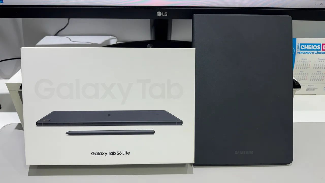 Galaxy Tab S6 Lite LTE - Wi-Fi e Celular - 64G - pouco uso