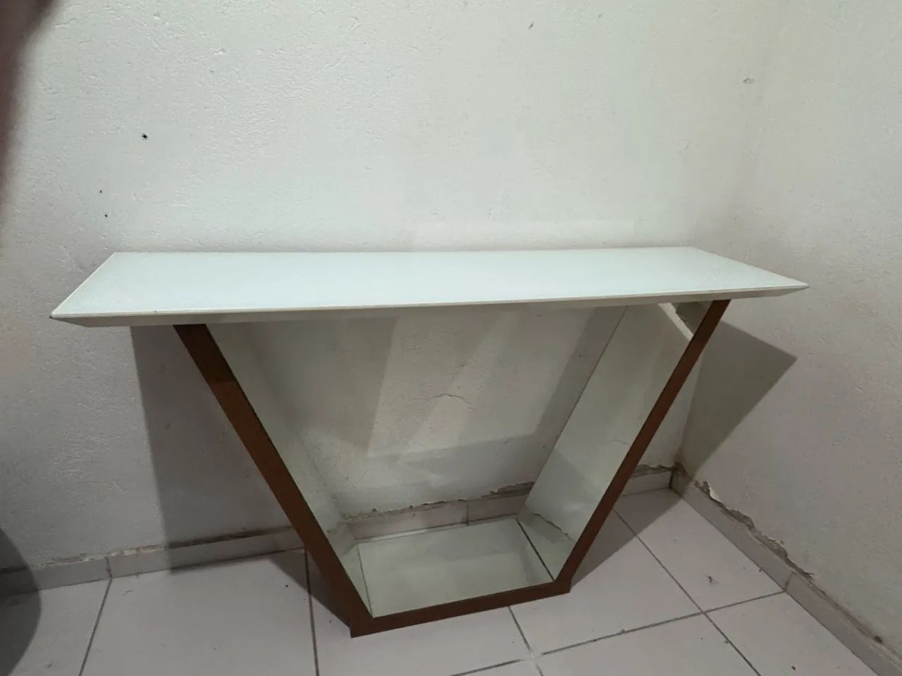 APARADOR / MESA CONSOLE USADO - DESIGN MODERNO - Foto 2
