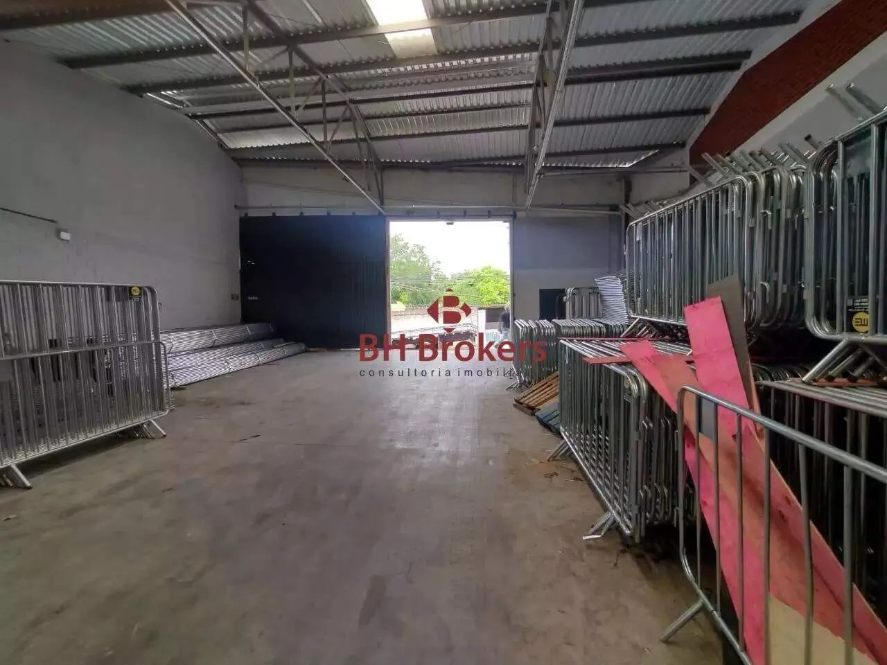 GALPÃO DE 1.412 M² PARA LOCAÇÃO - Foto 4
