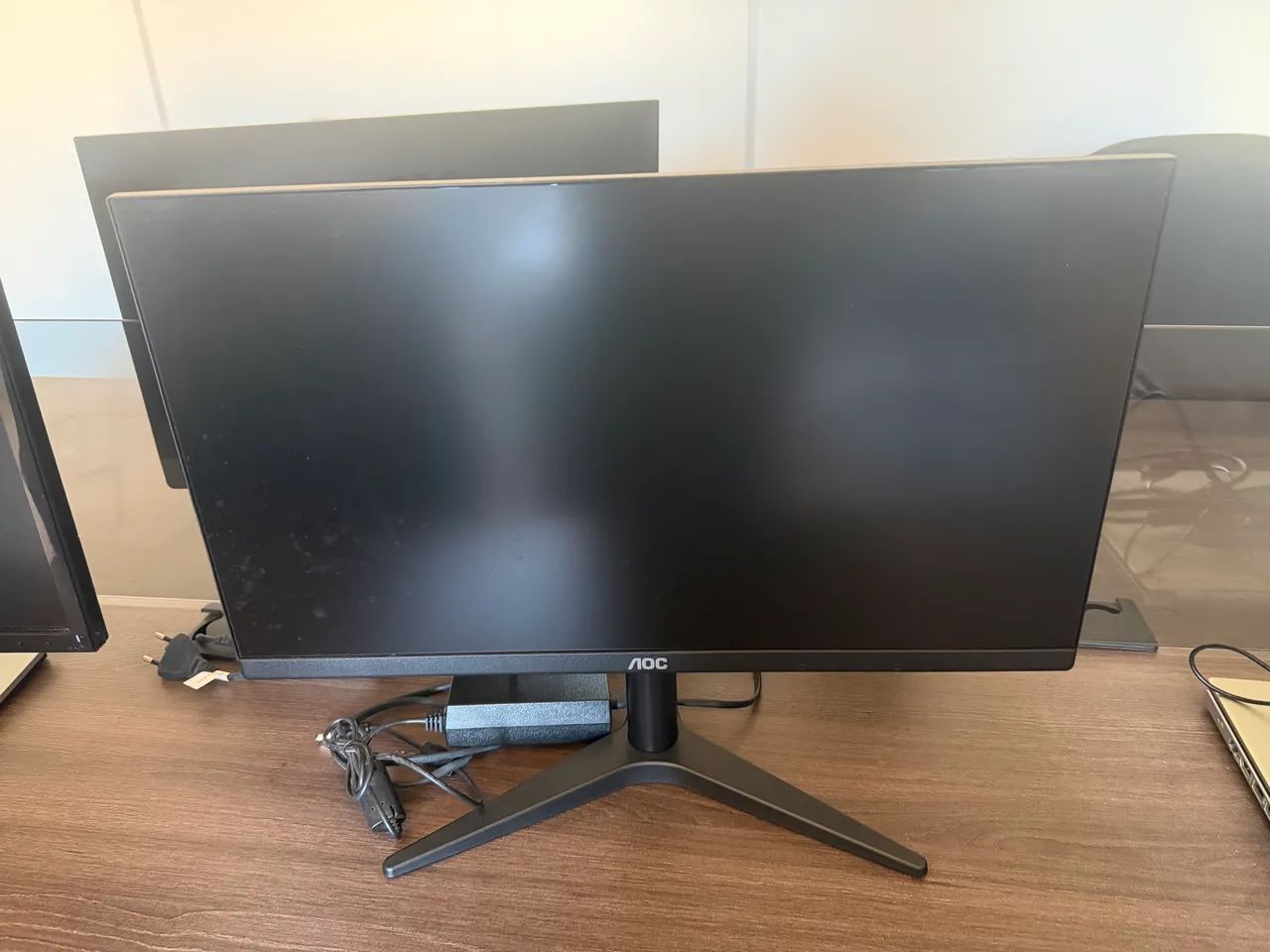 Monitor AOC 21,5 polegadas 