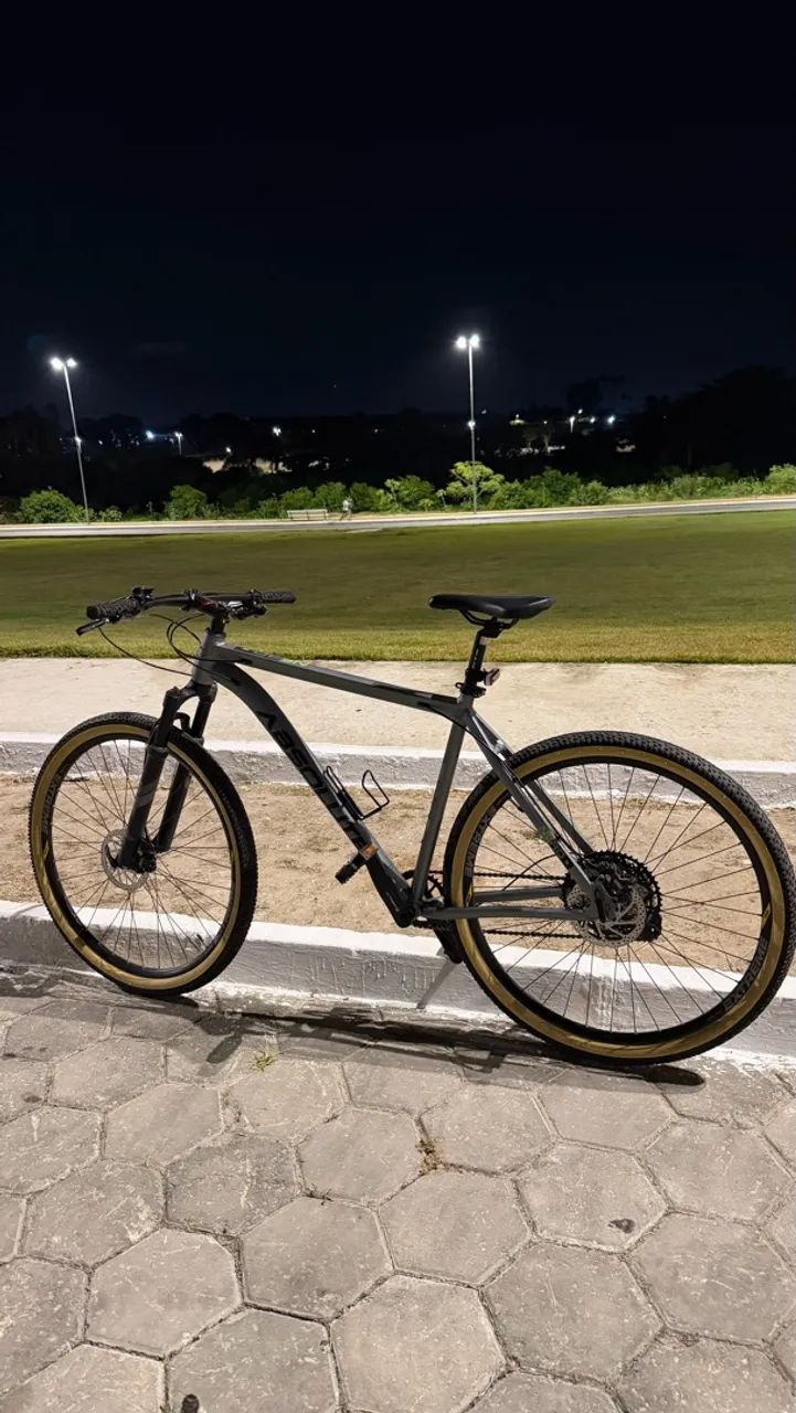 Bicicleta Absolute Nero 5