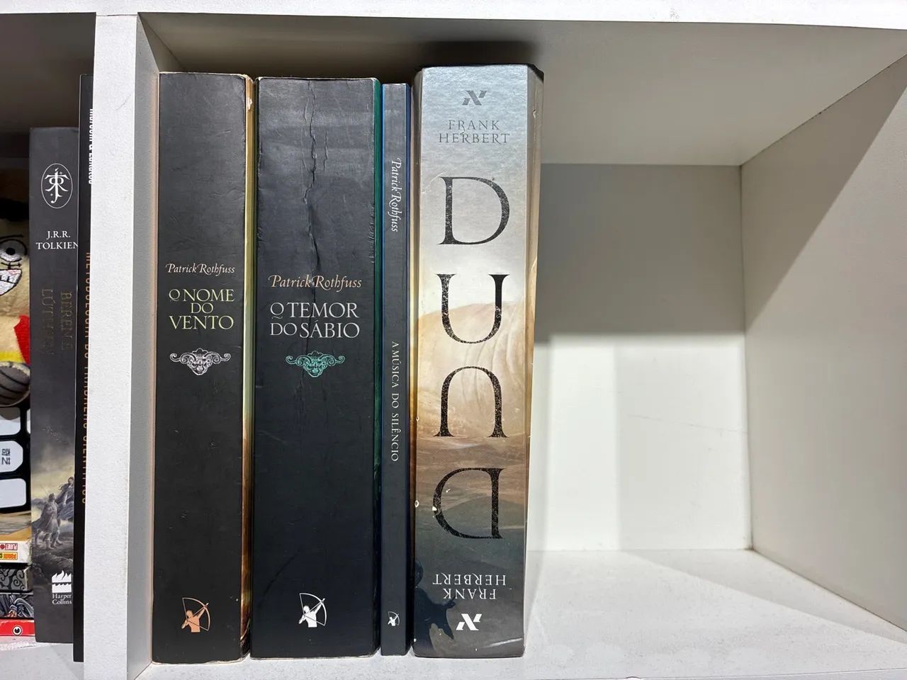 Livros e mangás - Foto 2