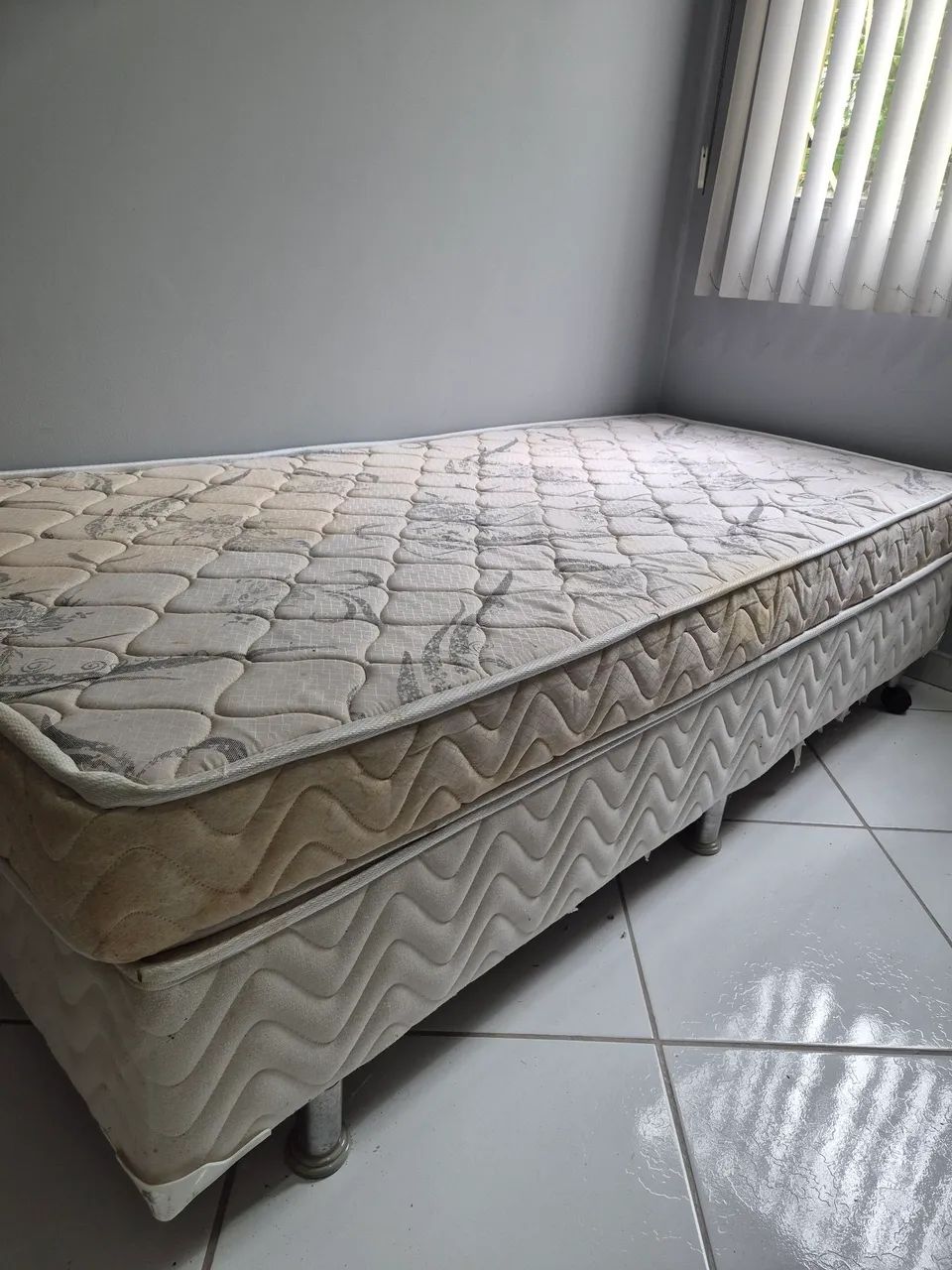 Cama box solteiro com colchão  - Foto 2