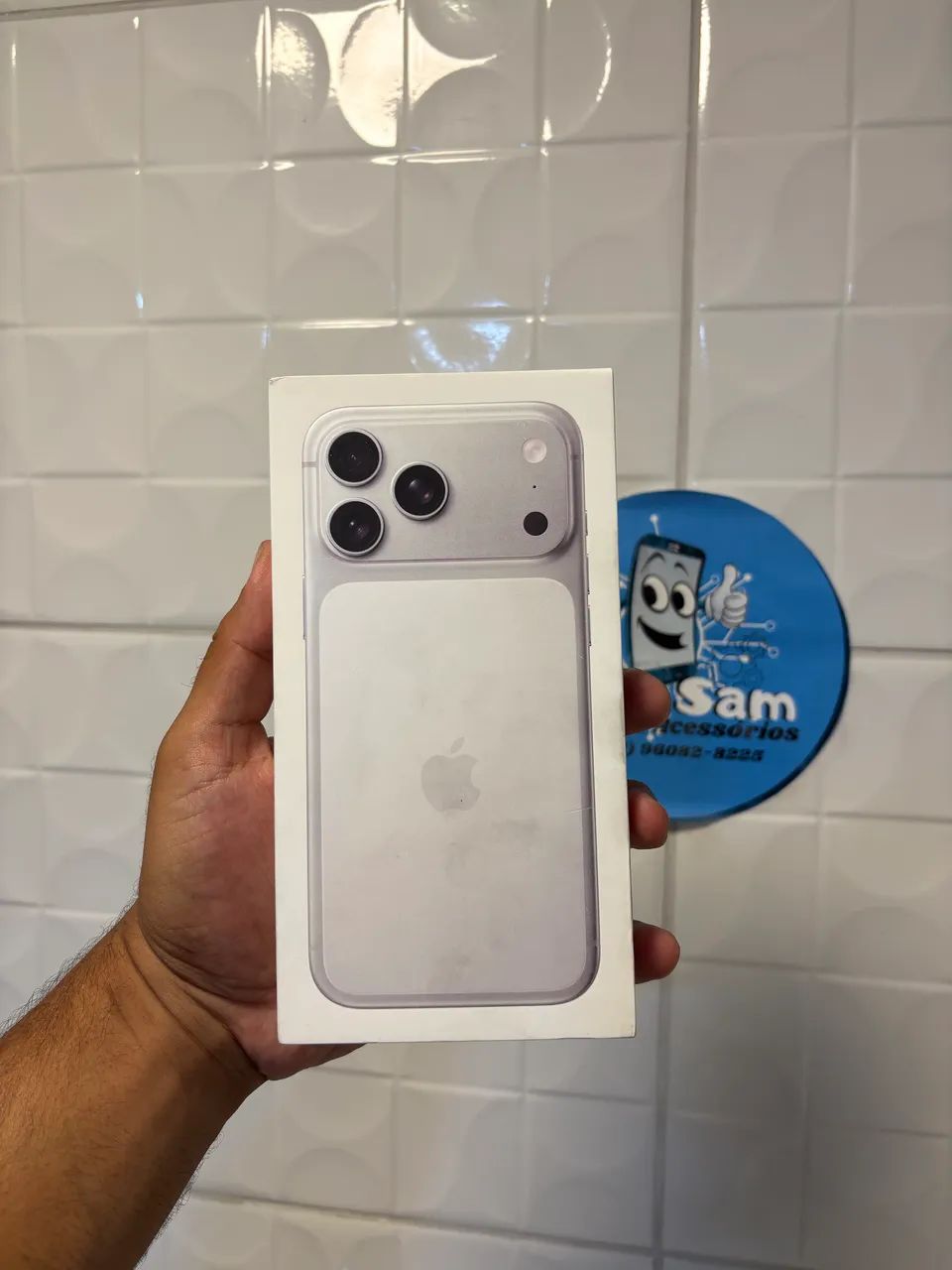 IPHONE 17 PRO MAX SILVER 256gb LACRADO 1 ANO DE GARANTIA APPLE