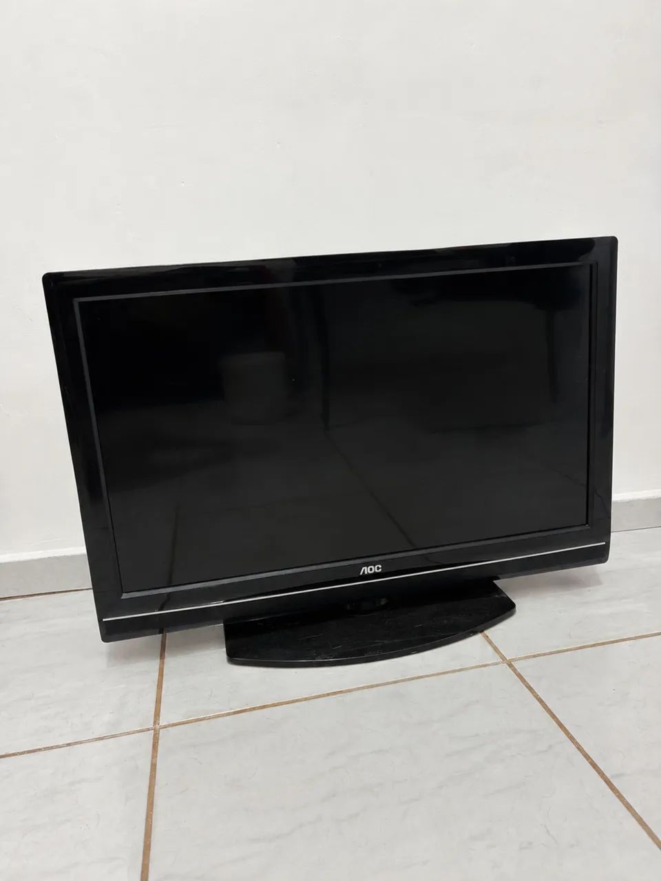 Tv 32 polegadas ( Não é Smart)