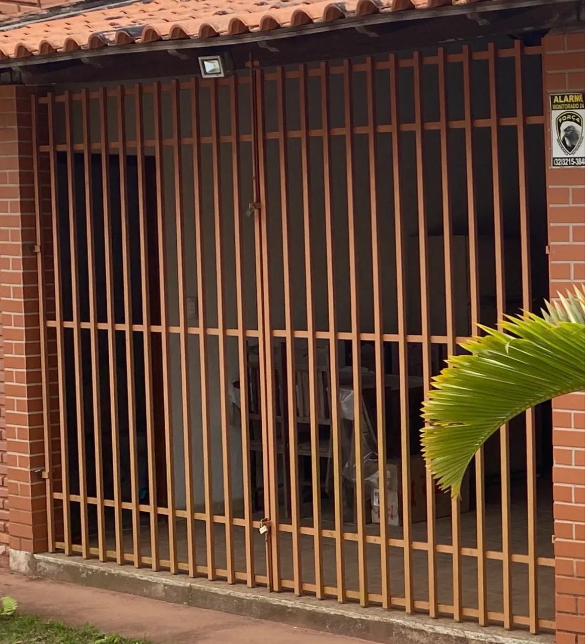 Portas e Estrutura de Ferro - aceito propostas 
