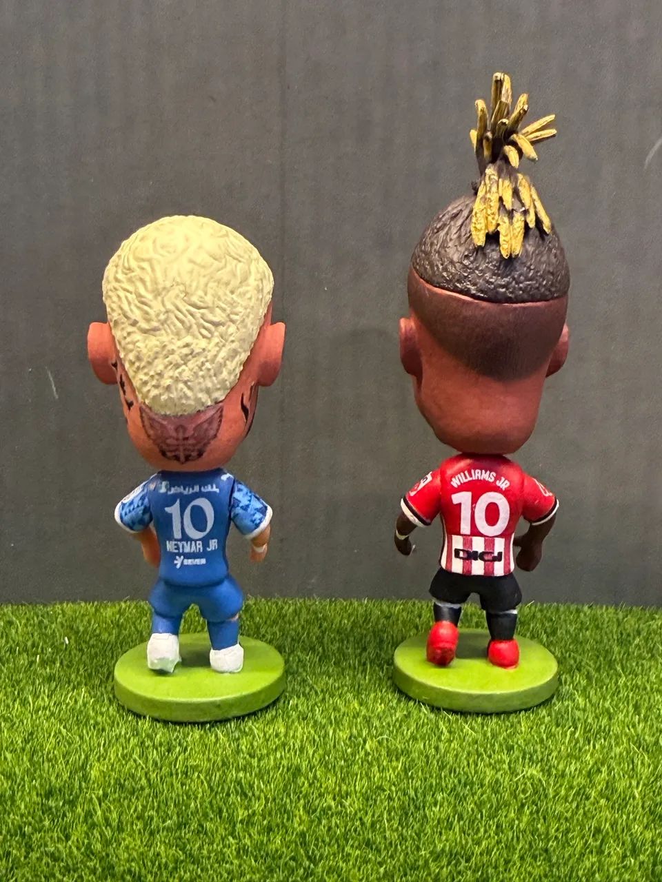 Mini Craques Neymar e Niko Willians (Repintura) - Foto 4
